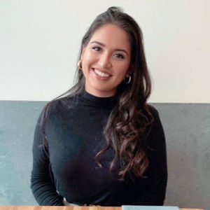 Meet your Posher, Alyssa
